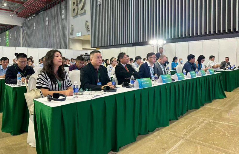 出海拓圈 奔赴共贏丨億天凈化總經理夏群艷隨深圳市生物與工業潔凈行業協會前往越南進行考察交流